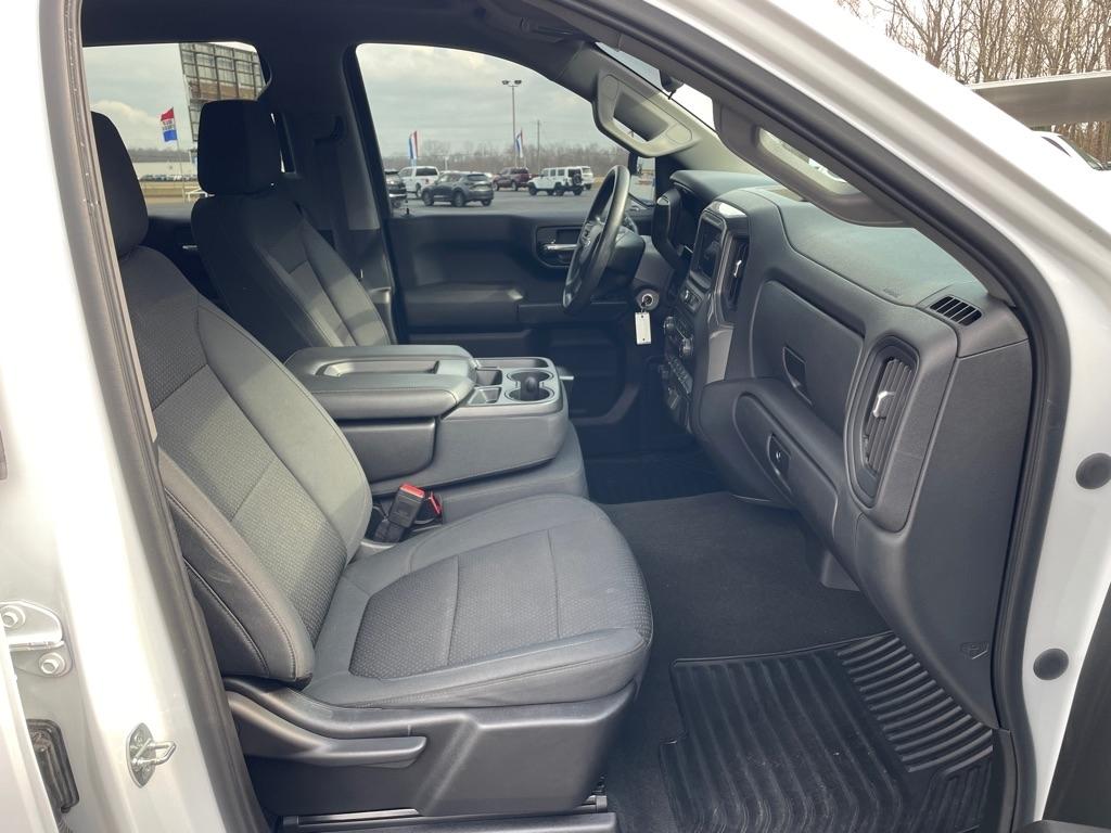 Chevrolet Silverado 1500 4WD Crew Cab 147" Custom Trail Boss 2021