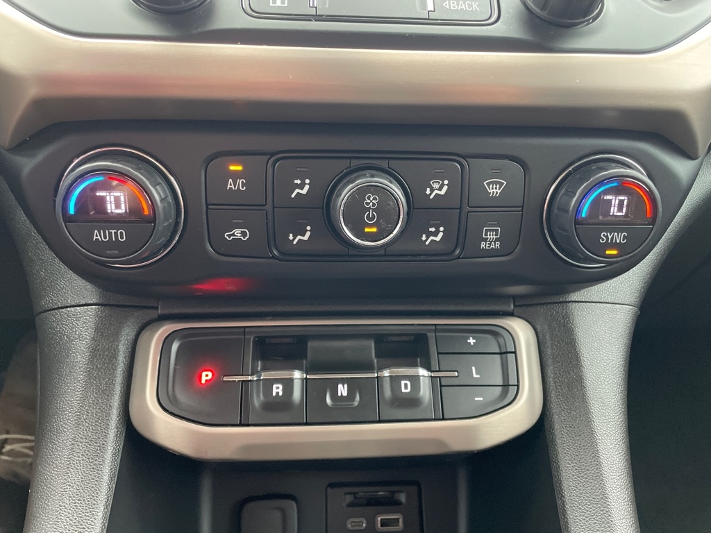 GMC Acadia AWD 4dr Denali 2020