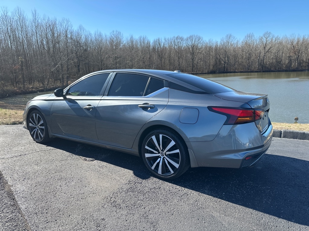 Nissan Altima 2.5 SR Sedan 2022