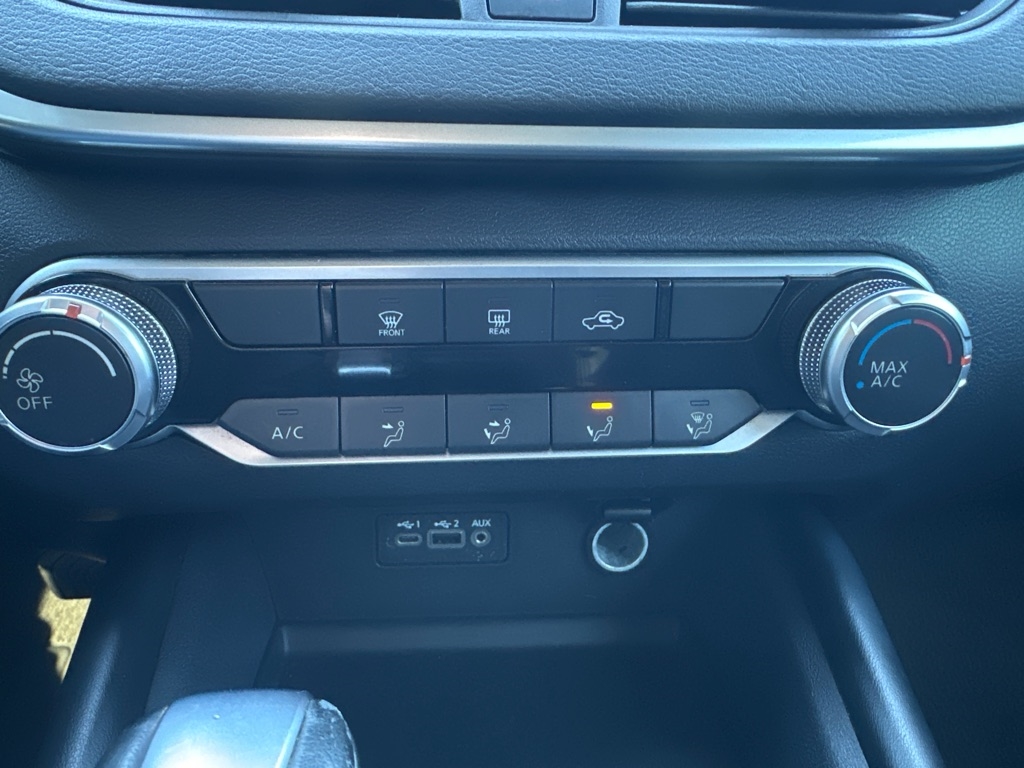 Nissan Altima 2.5 SR Sedan 2022