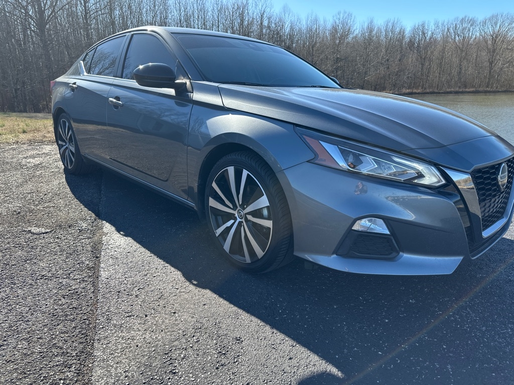 Nissan Altima 2.5 SR Sedan 2022