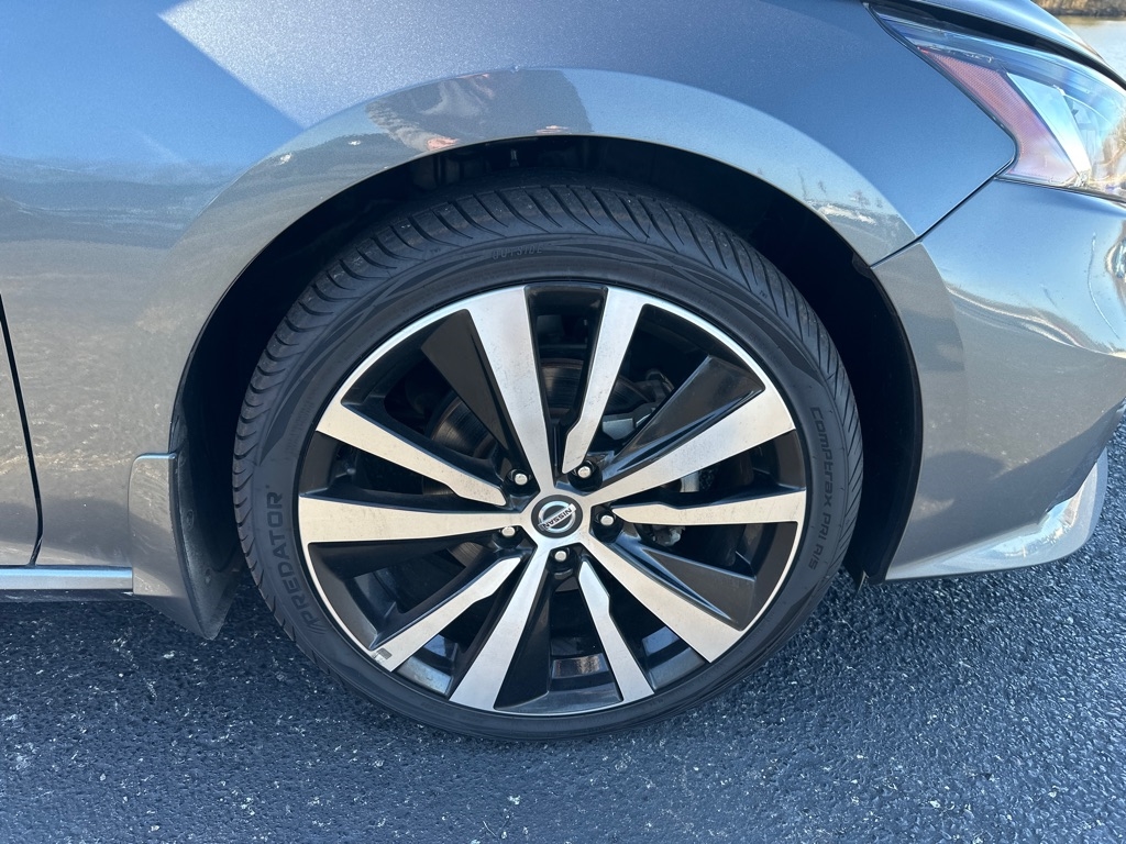 Nissan Altima 2.5 SR Sedan 2022