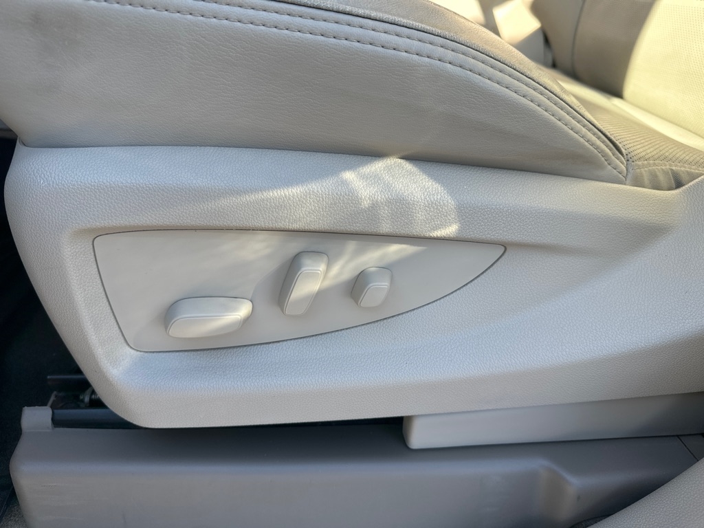 GMC Yukon XL 4WD 4dr Denali 2018