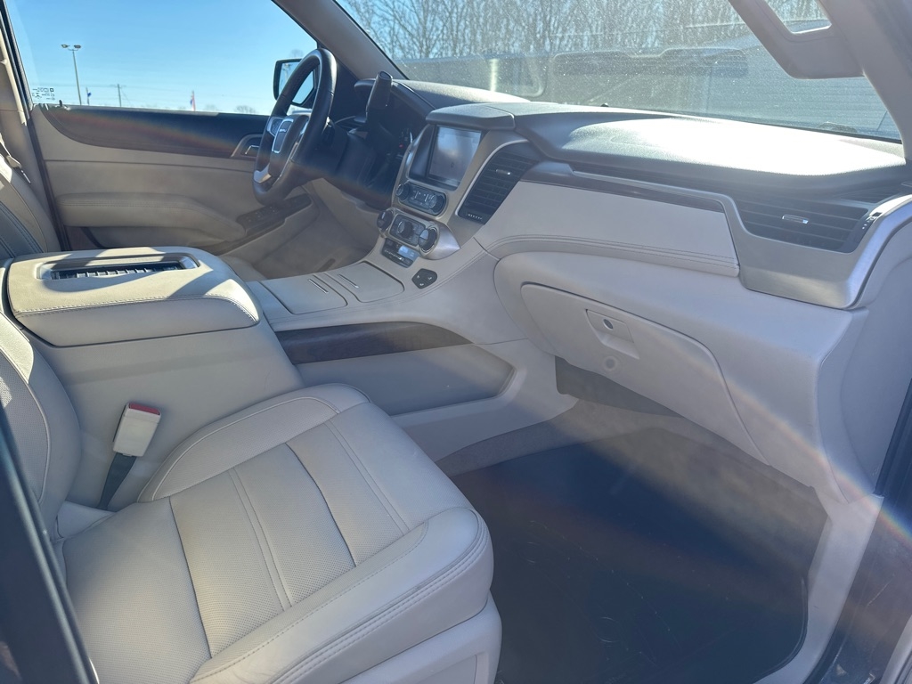 GMC Yukon XL 4WD 4dr Denali 2018