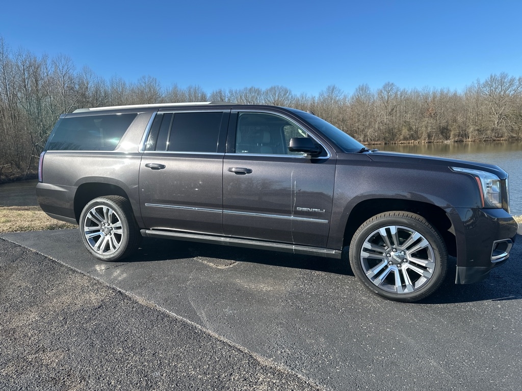 GMC Yukon XL 4WD 4dr Denali 2018