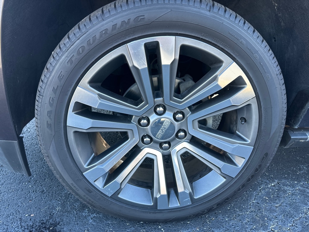 GMC Yukon XL 4WD 4dr Denali 2018