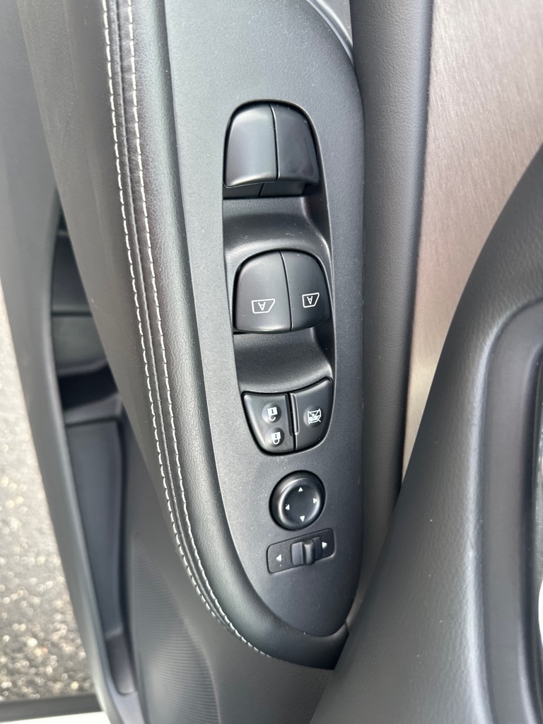 Nissan Murano FWD SV 2023