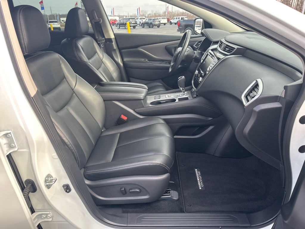 Nissan Murano FWD SV 2023