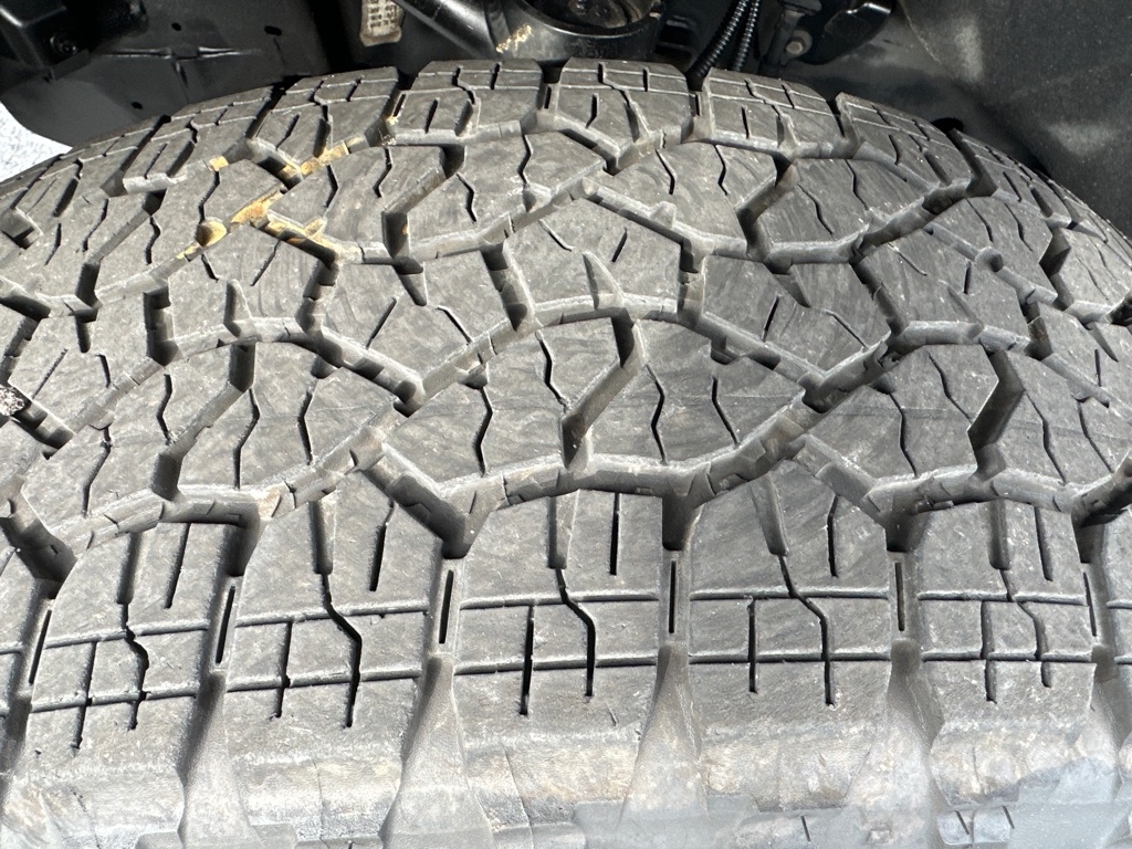 GMC Sierra 1500 4WD Crew Cab 147" AT4 2020 GMC Sierra 1500 4WD Crew Cab 147" AT4 2020