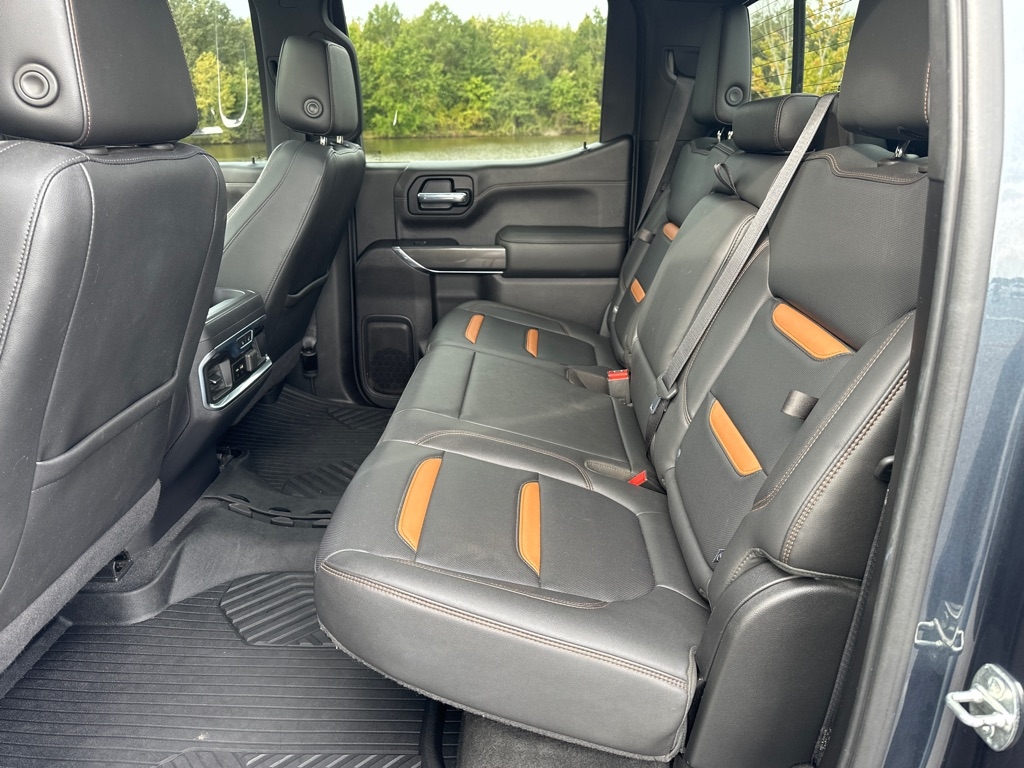 GMC Sierra 1500 4WD Crew Cab 147" AT4 2020 GMC Sierra 1500 4WD Crew Cab 147" AT4 2020