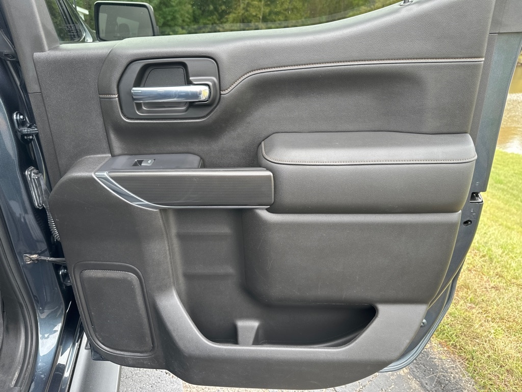 GMC Sierra 1500 4WD Crew Cab 147" AT4 2020 GMC Sierra 1500 4WD Crew Cab 147" AT4 2020