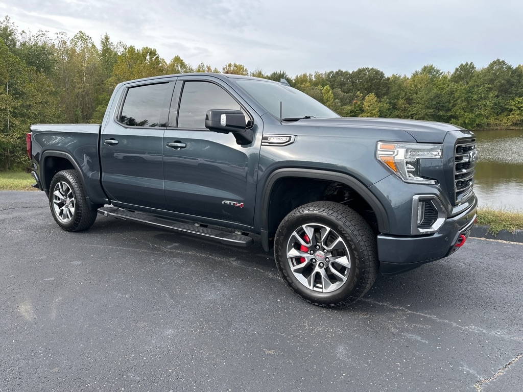 GMC Sierra 1500 4WD Crew Cab 147" AT4 2020 GMC Sierra 1500 4WD Crew Cab 147" AT4 2020