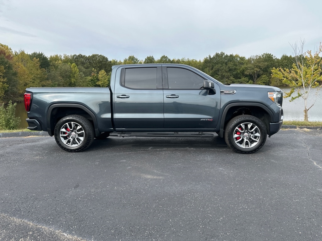 GMC Sierra 1500 4WD Crew Cab 147" AT4 2020 GMC Sierra 1500 4WD Crew Cab 147" AT4 2020