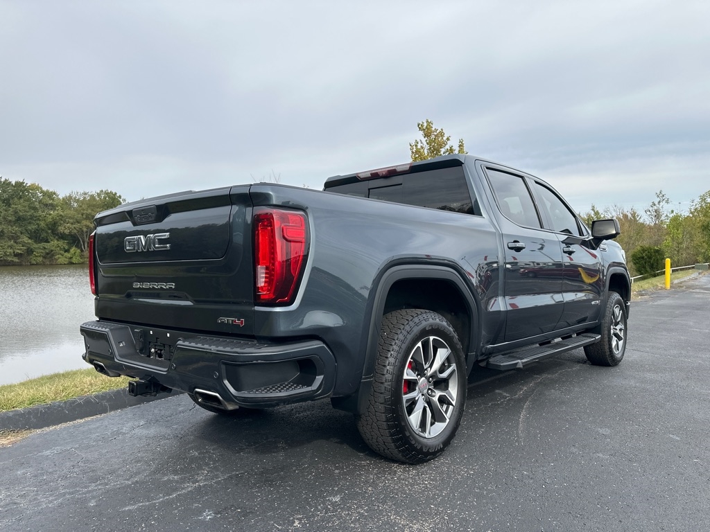 GMC Sierra 1500 4WD Crew Cab 147" AT4 2020 GMC Sierra 1500 4WD Crew Cab 147" AT4 2020