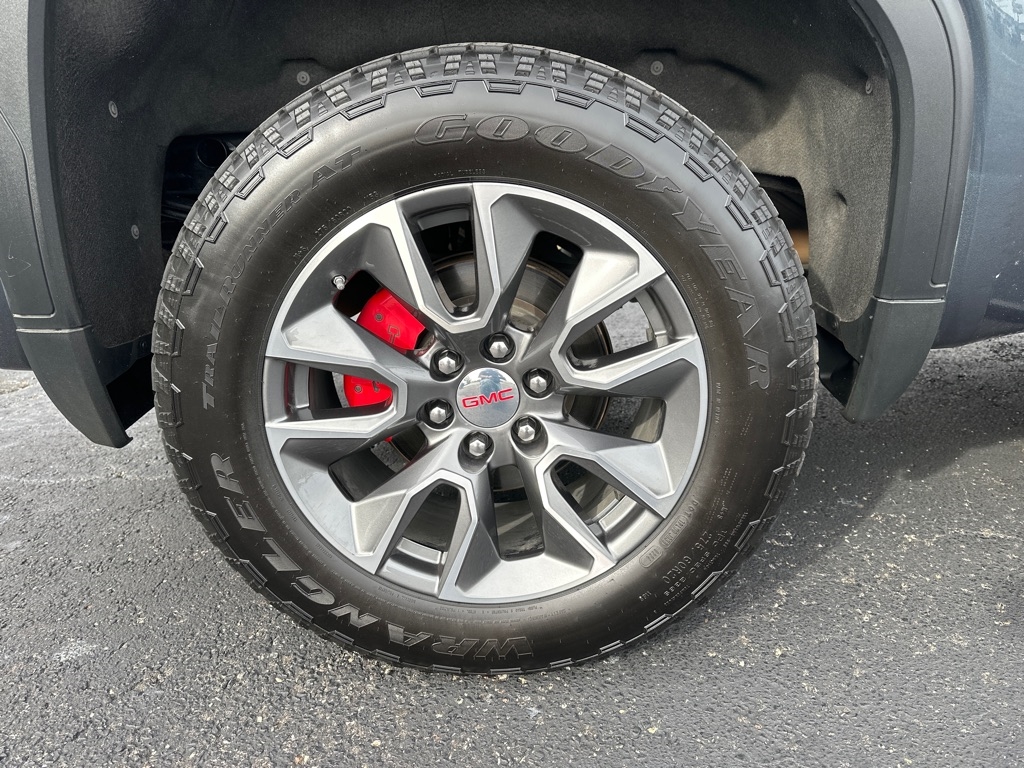 GMC Sierra 1500 4WD Crew Cab 147" AT4 2020 GMC Sierra 1500 4WD Crew Cab 147" AT4 2020