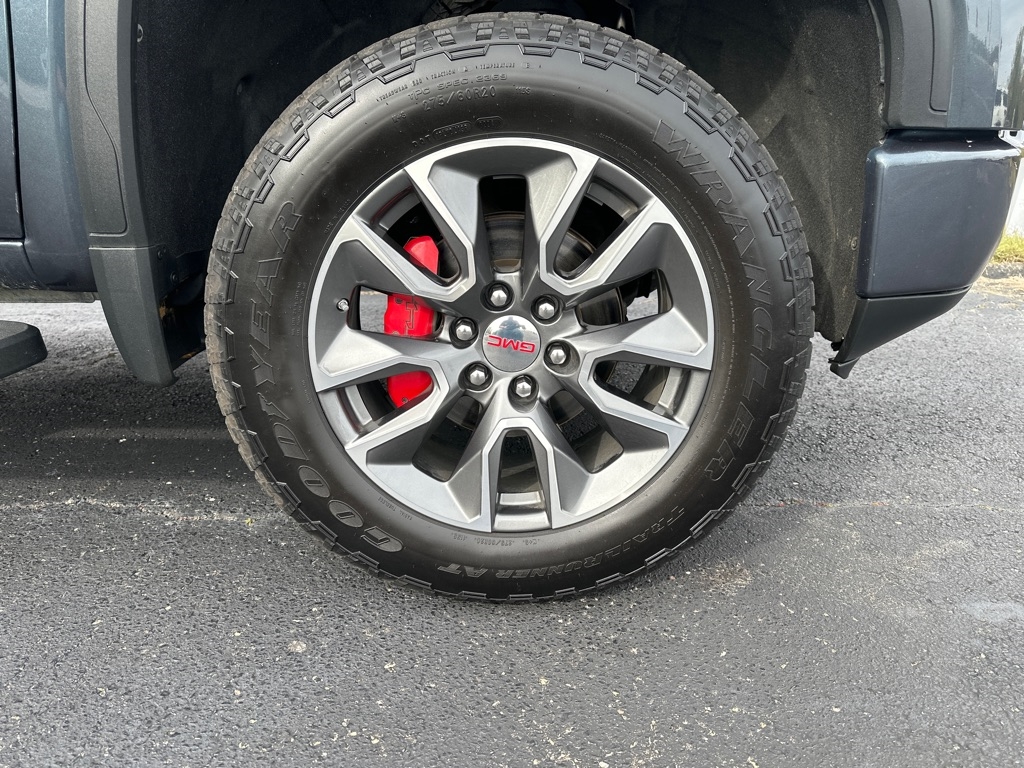 GMC Sierra 1500 4WD Crew Cab 147" AT4 2020 GMC Sierra 1500 4WD Crew Cab 147" AT4 2020