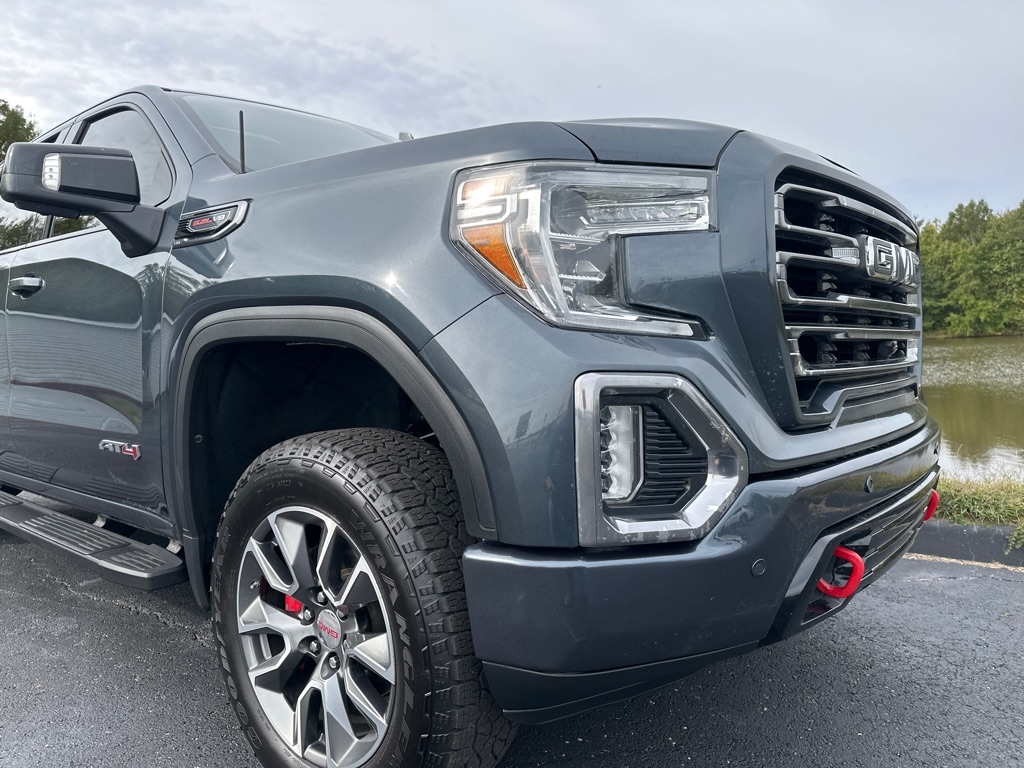 GMC Sierra 1500 4WD Crew Cab 147" AT4 2020 GMC Sierra 1500 4WD Crew Cab 147" AT4 2020
