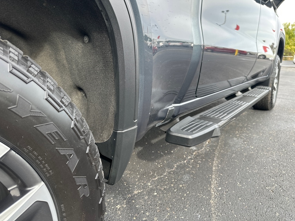 GMC Sierra 1500 4WD Crew Cab 147" AT4 2020 GMC Sierra 1500 4WD Crew Cab 147" AT4 2020