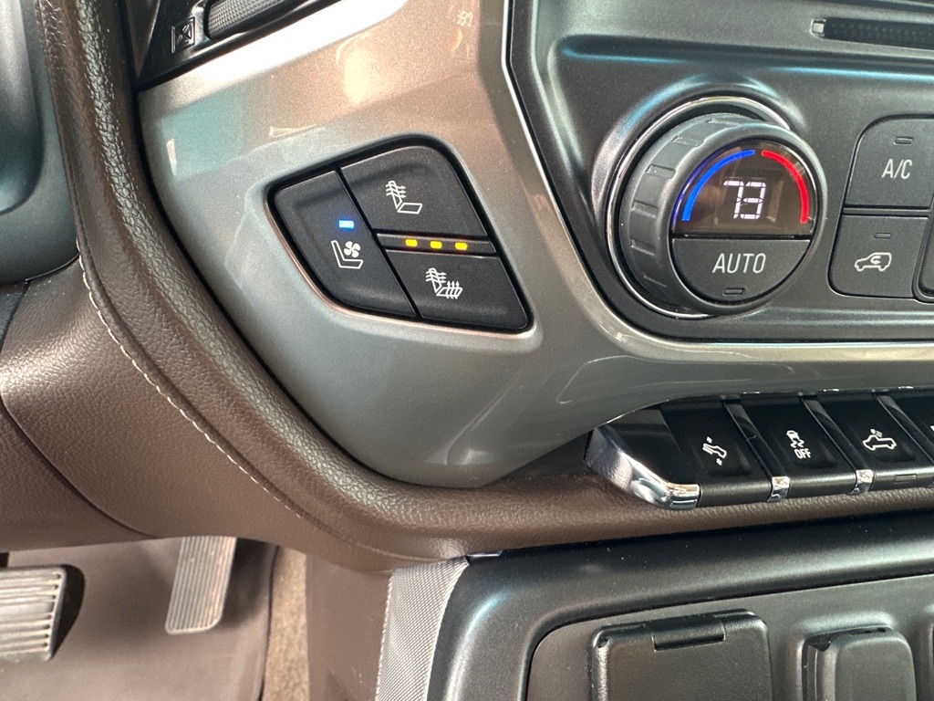 Chevrolet Silverado 2500HD 4WD Crew Cab 153.7" LTZ 2018 Chevrolet Silverado 2500HD 4WD Crew Cab 153.7" LTZ 2018
