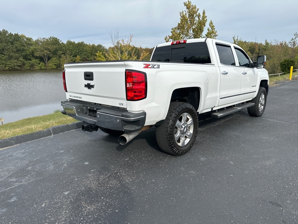 Chevrolet Silverado 2500HD 4WD Crew Cab 153.7" LTZ 2018 Chevrolet Silverado 2500HD 4WD Crew Cab 153.7" LTZ 2018