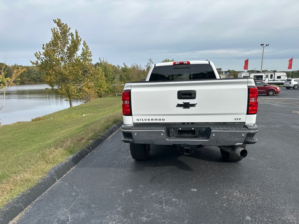 Chevrolet Silverado 2500HD 4WD Crew Cab 153.7" LTZ 2018 Chevrolet Silverado 2500HD 4WD Crew Cab 153.7" LTZ 2018