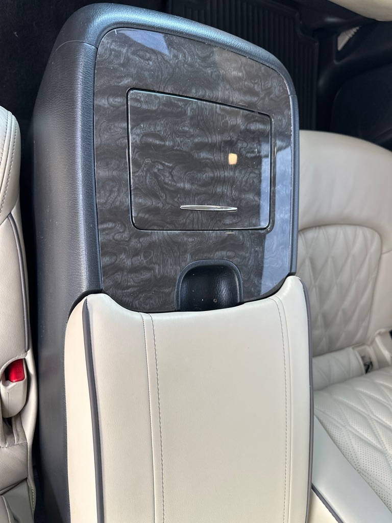 Nissan Armada 4x4 Platinum 2021