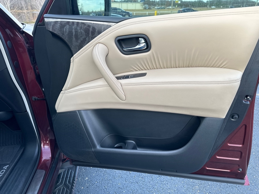 Nissan Armada 4x4 Platinum 2021