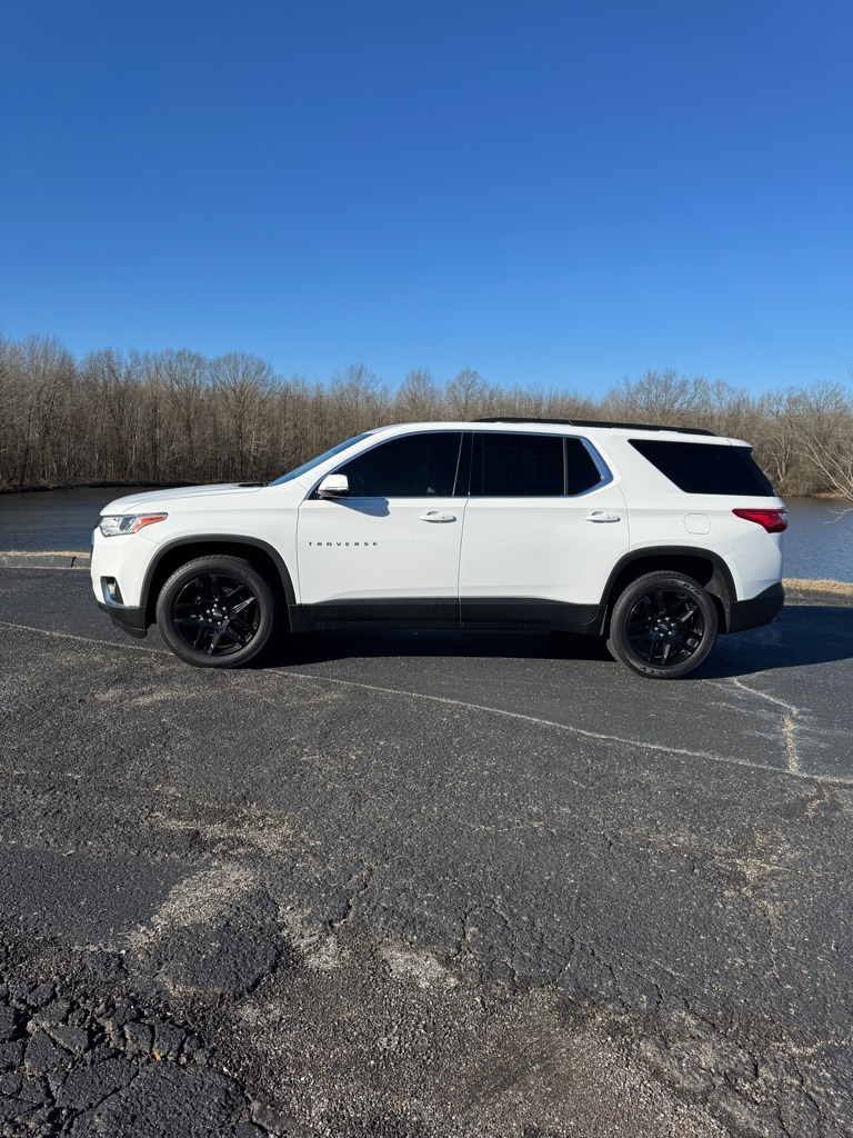 Chevrolet Traverse FWD 4dr LT Leather w/3LT 2019
