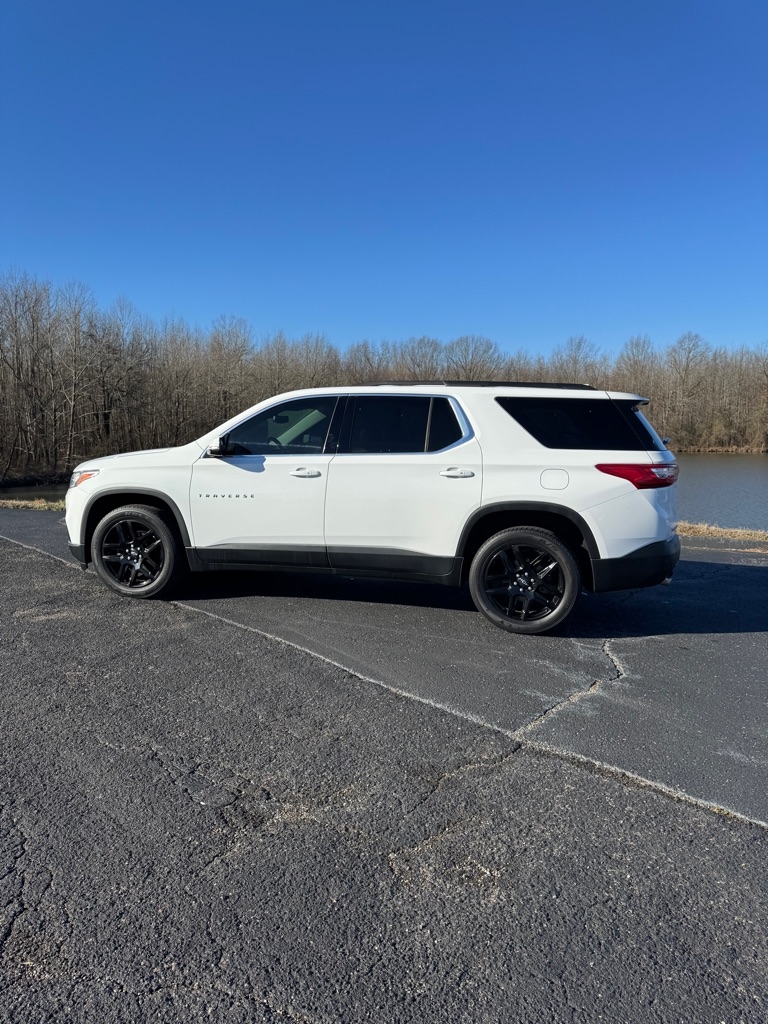 Chevrolet Traverse FWD 4dr LT Leather w/3LT 2019