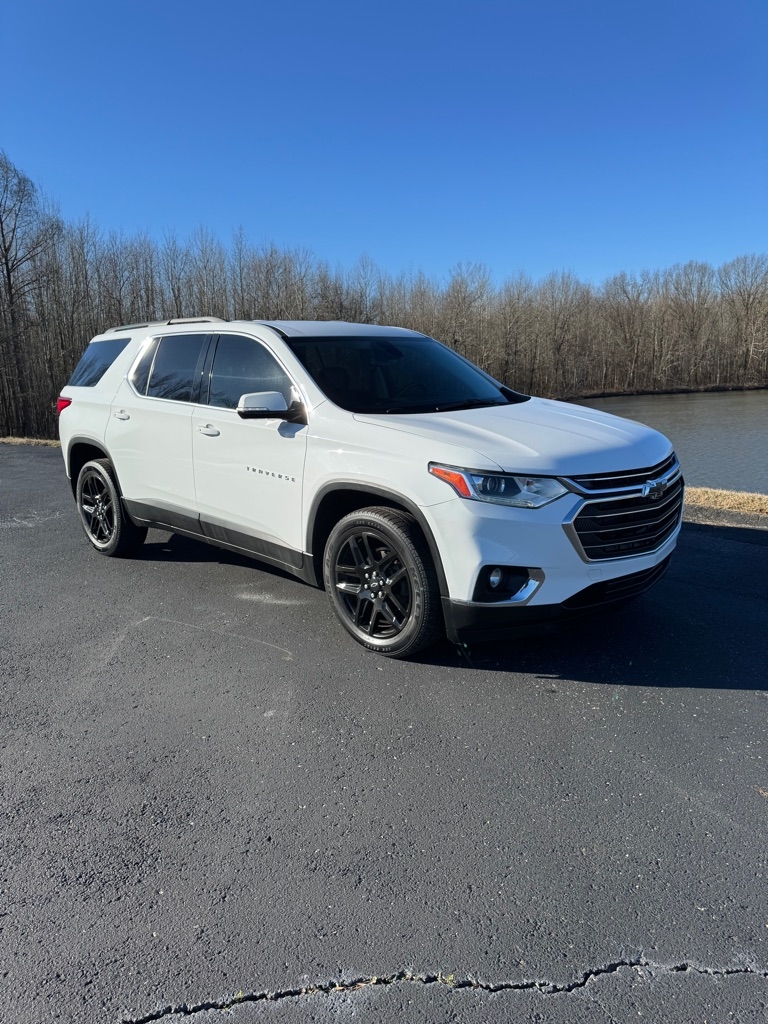 Chevrolet Traverse FWD 4dr LT Leather w/3LT 2019