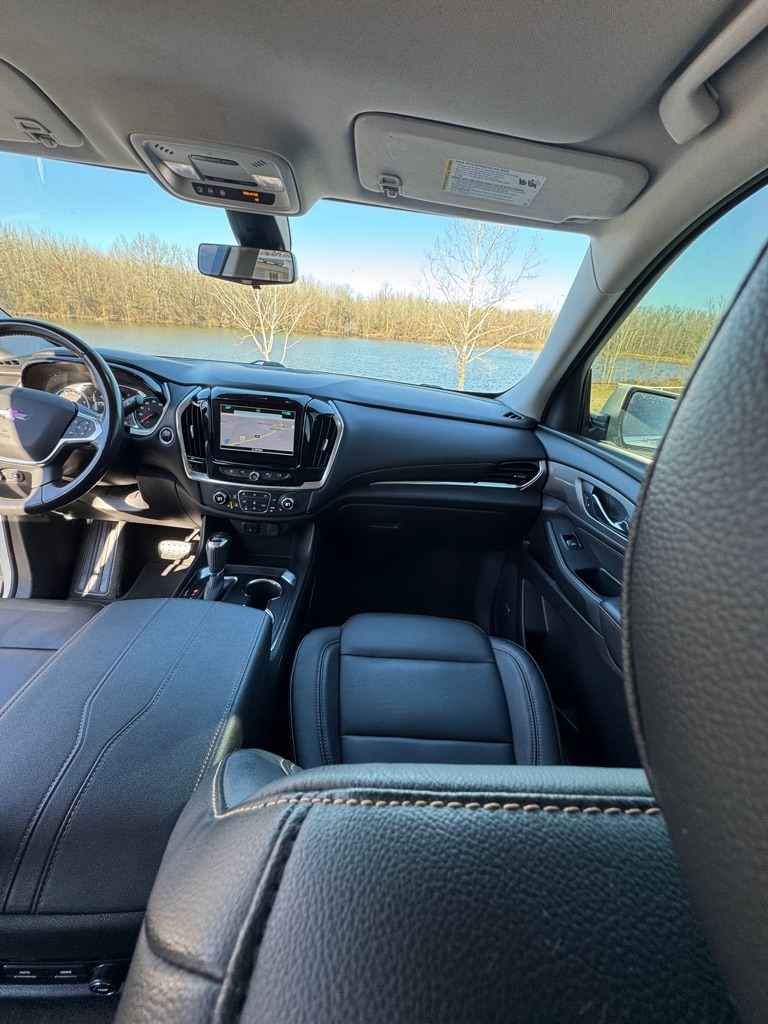 Chevrolet Traverse FWD 4dr LT Leather w/3LT 2019