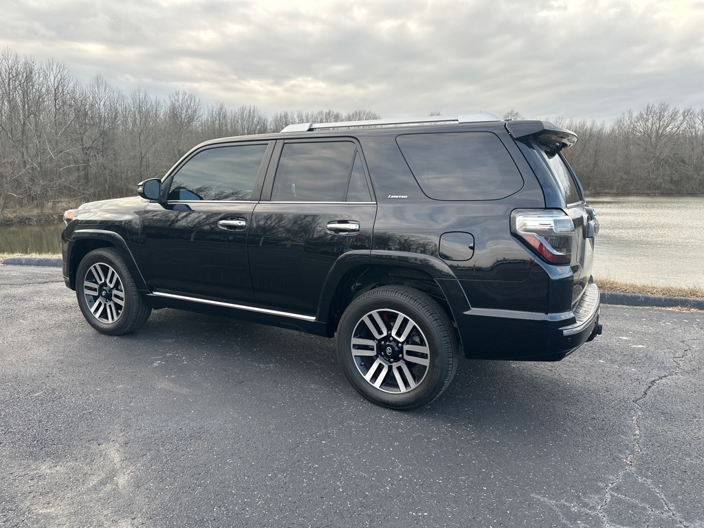 Toyota 4Runner Limited 4D SUV 4X4 V6 2019