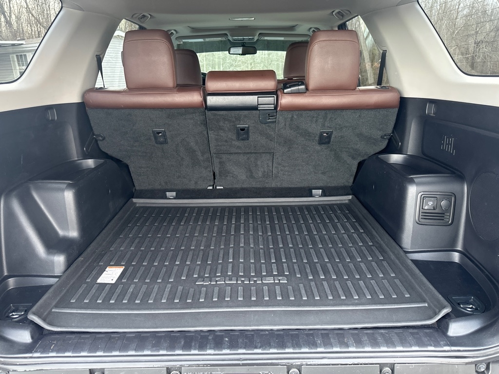 Toyota 4Runner Limited 4D SUV 4X4 V6 2019