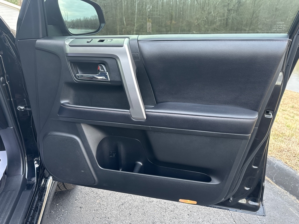 Toyota 4Runner Limited 4D SUV 4X4 V6 2019