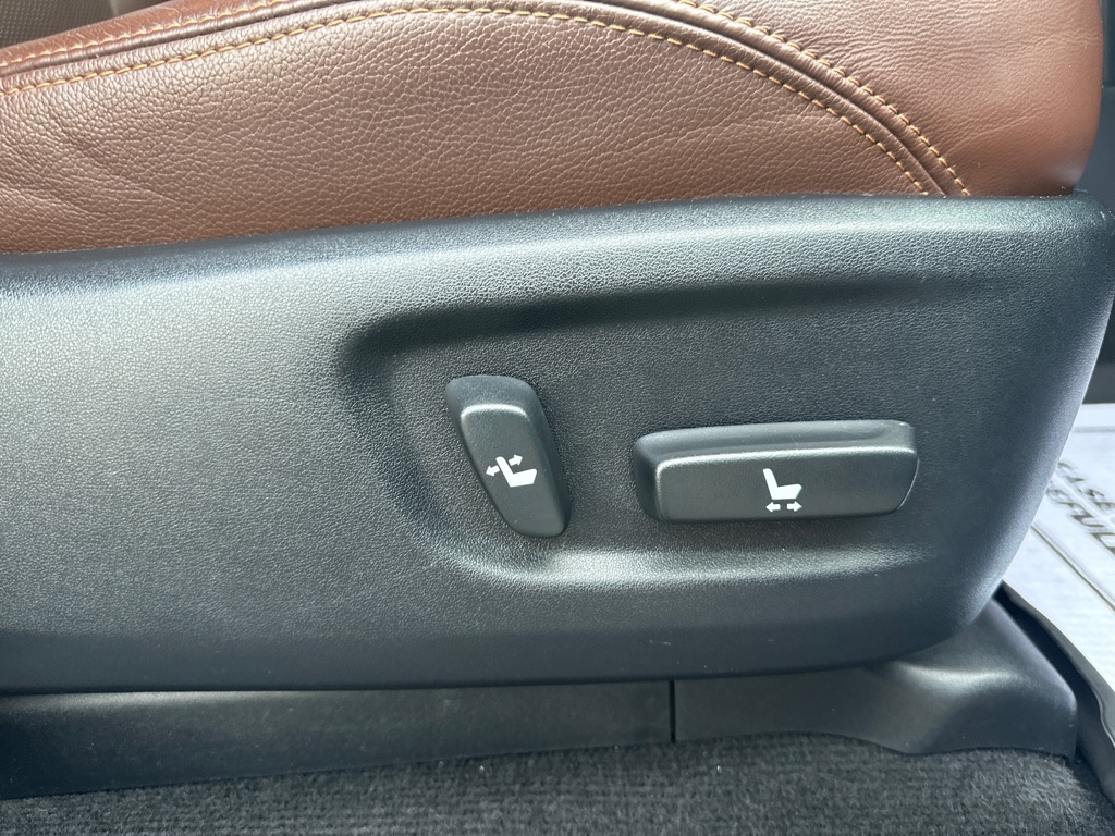 Toyota 4Runner Limited 4D SUV 4X4 V6 2019