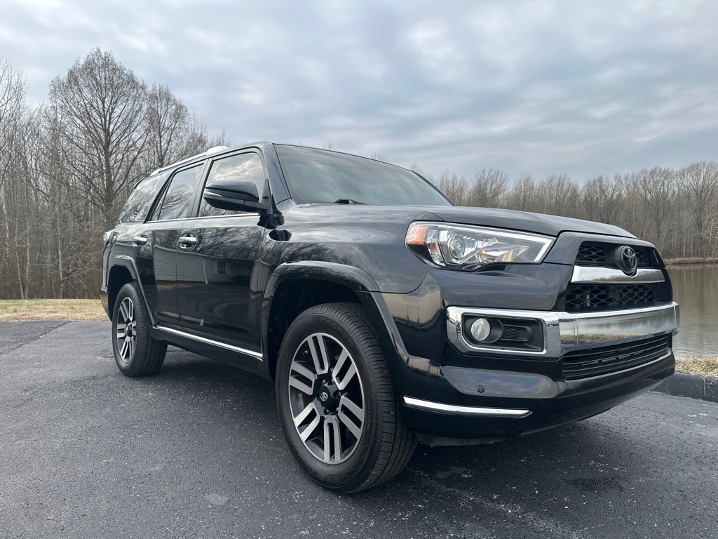 Toyota 4Runner Limited 4D SUV 4X4 V6 2019