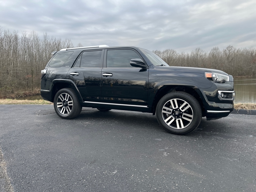 Toyota 4Runner Limited 4D SUV 4X4 V6 2019
