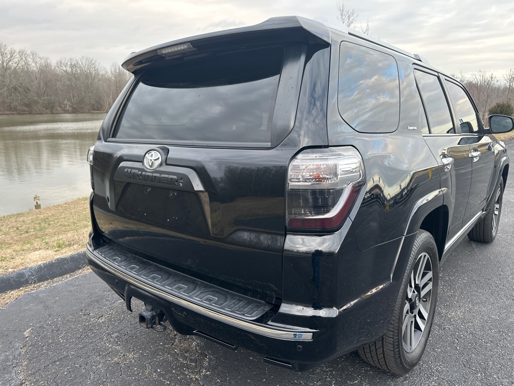 Toyota 4Runner Limited 4D SUV 4X4 V6 2019
