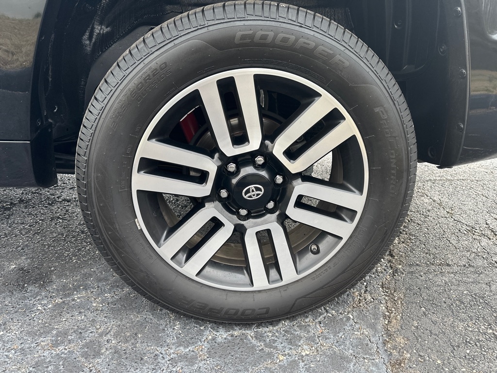 Toyota 4Runner Limited 4D SUV 4X4 V6 2019