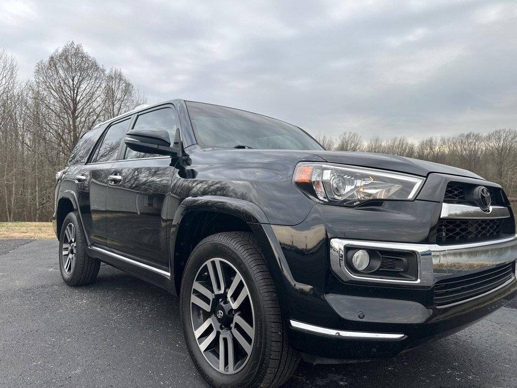 Toyota 4Runner Limited 4D SUV 4X4 V6 2019