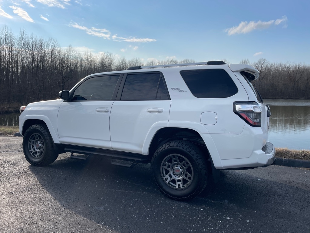 Toyota 4Runner TRD Off-road 4WD 2018