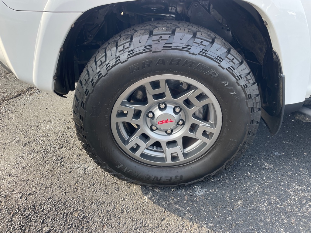 Toyota 4Runner TRD Off-road 4WD 2018