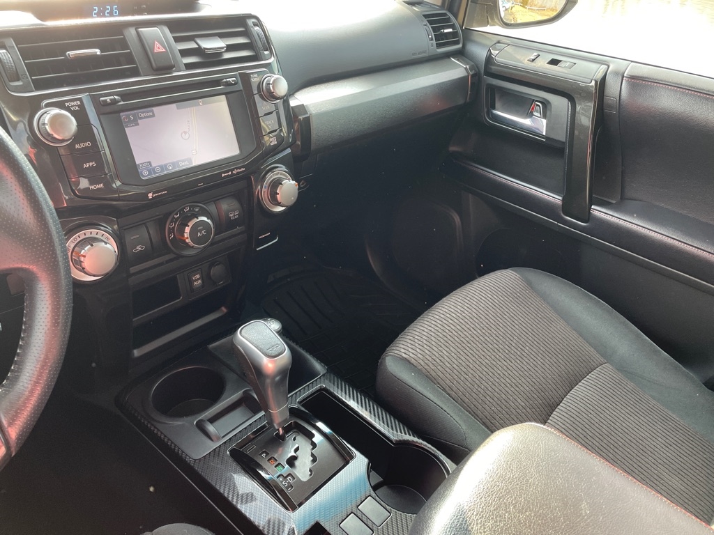 Toyota 4Runner TRD Off-road 4WD 2018