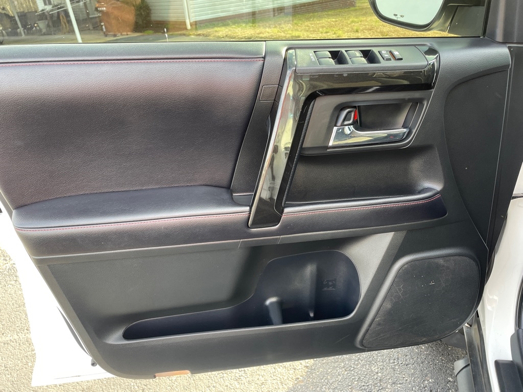 Toyota 4Runner TRD Off-road 4WD 2018