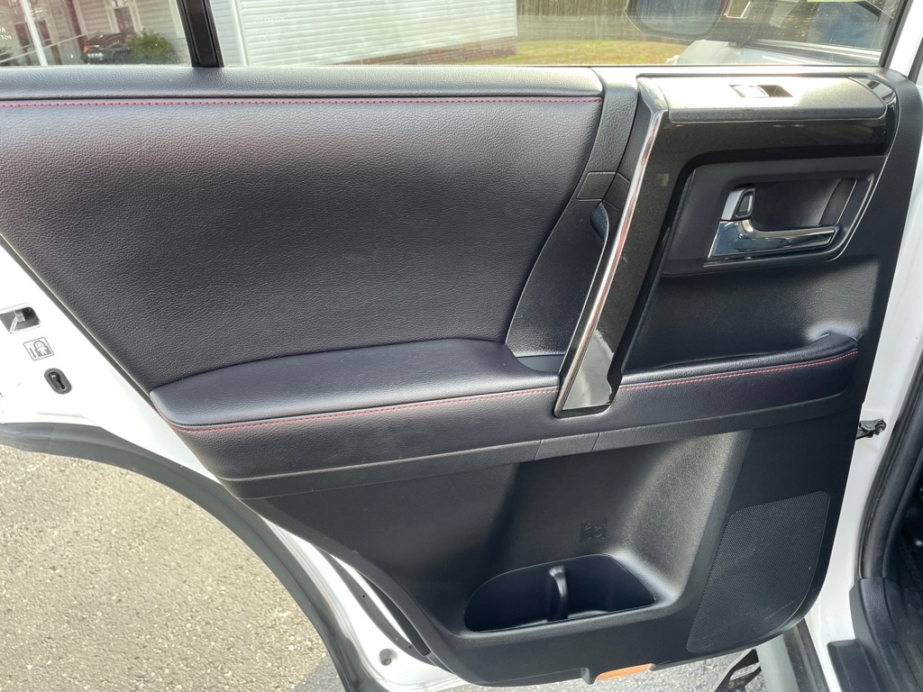 Toyota 4Runner TRD Off-road 4WD 2018