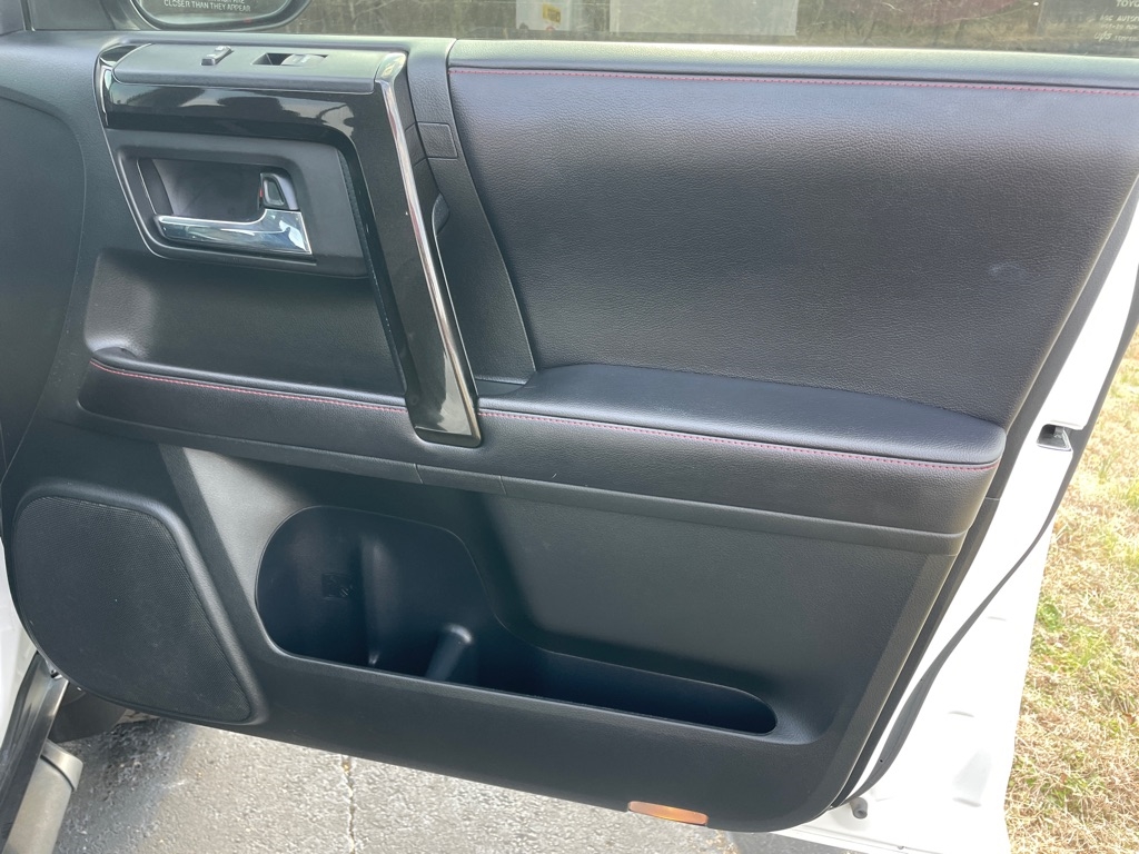 Toyota 4Runner TRD Off-road 4WD 2018