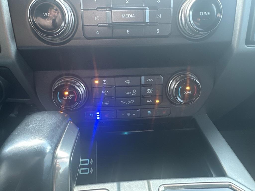 Ford F-150 Raptor 4WD SuperCrew 5.5' Box 2019