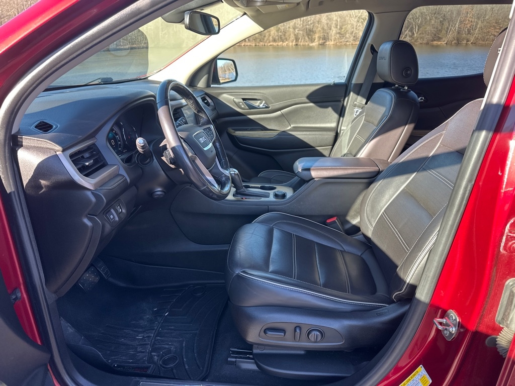 GMC Acadia AWD 4dr Denali 2019