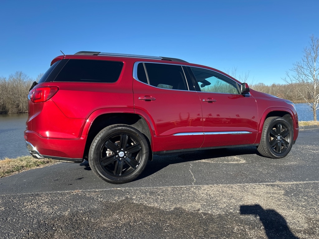 GMC Acadia AWD 4dr Denali 2019