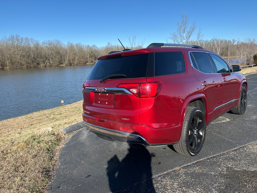 GMC Acadia AWD 4dr Denali 2019